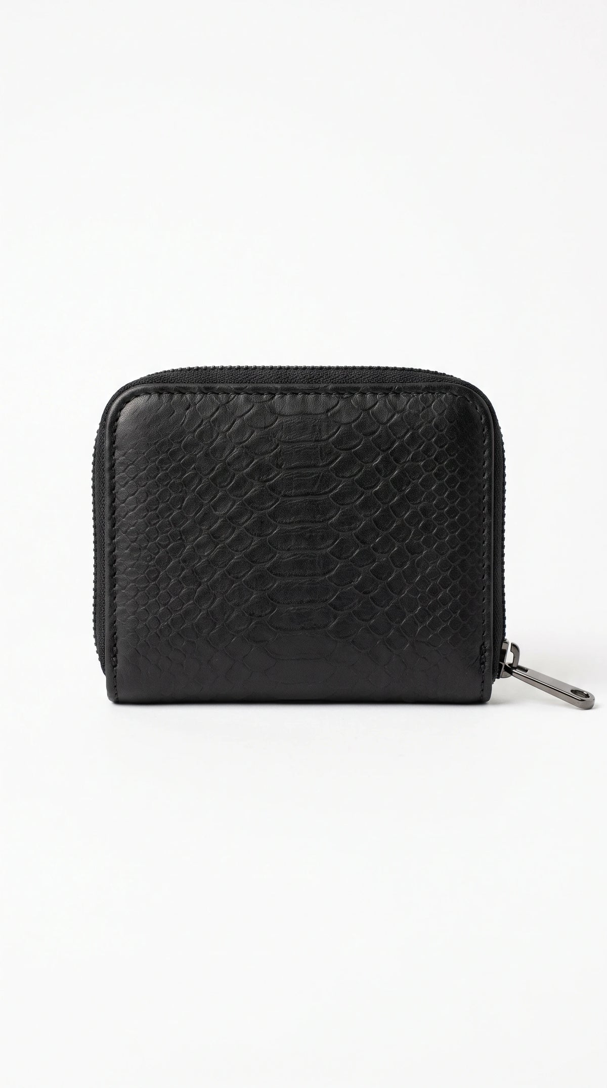 The Noir Warkworth black zip card case by Christopher Noir