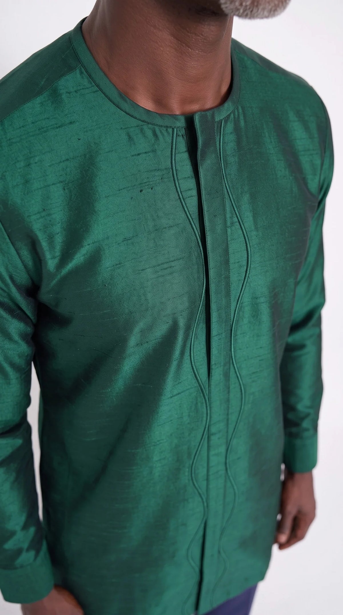 Emerald Wave-Cord Kaftan Set — neckline and front detail